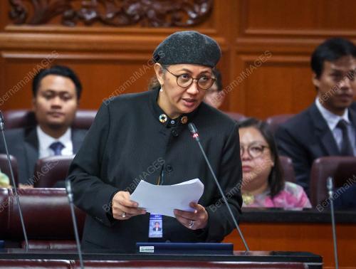 DATUK HANIFAH HAJAR TAIB