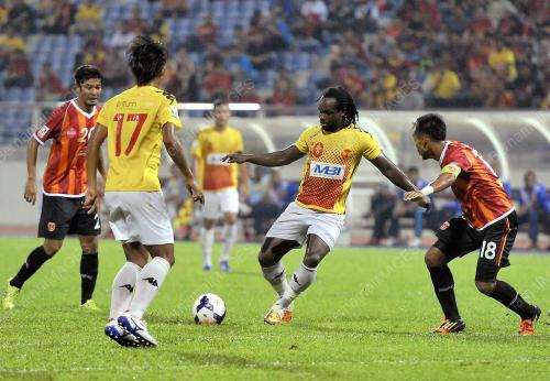 KL44_27082013_BOLA_SEPAK