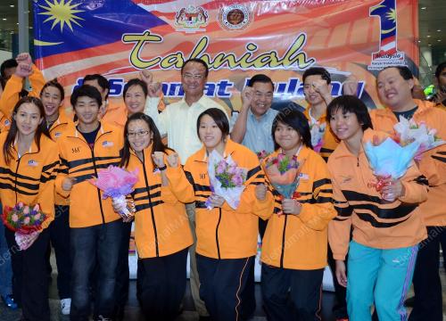 KL44_28022012_SKUAD_AKUATIK