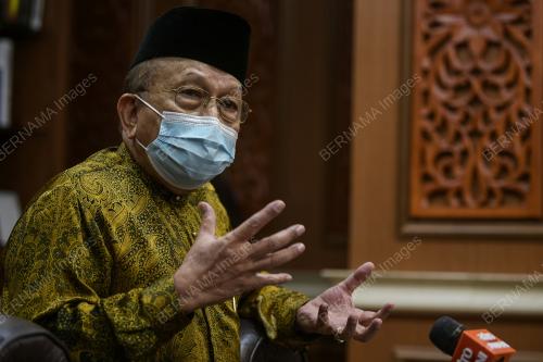 TAN SRI DR RAIS YATIM