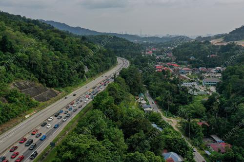 ALIRAN TRAFIK LPT SEMPENA PERAYAAN AIDILFITRI 2025