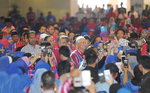 KL44_30032016_PM