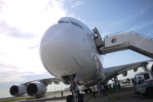 KL44_30052012_A380
