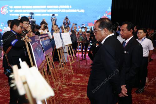 MESYUARAT MENTERI-MENTERI PERTAHANAN ASEAN KE19