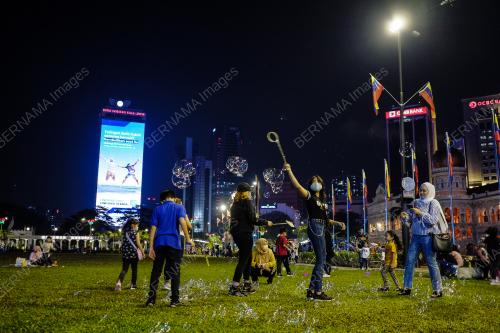 TINJAUAN CUTI TAHUN BARU CINA 2022