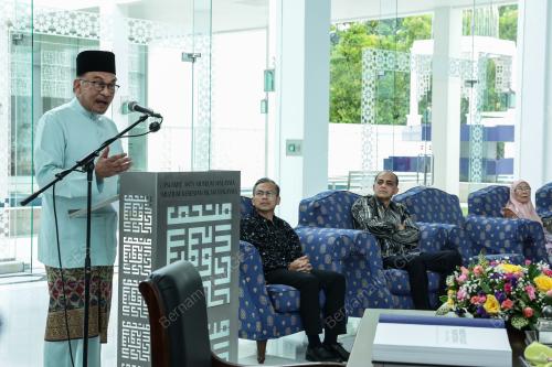 DATUK SERI ANWAR IBRAHIM