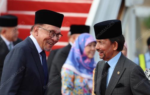 SULTAN HASSANAL BOLKIAH