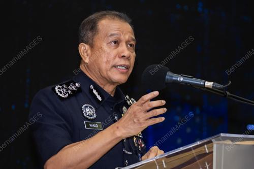 DATUK SERI MOHD KHALID ISMAIL