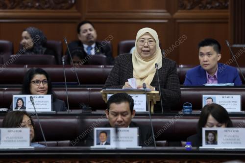 DATUK DR FUZIAH SALLEH