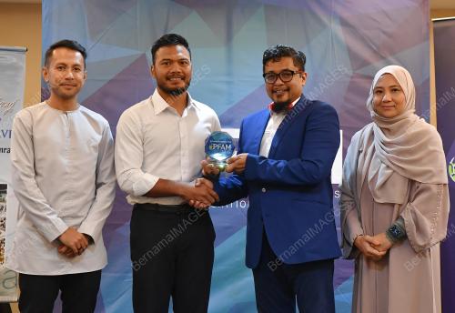MOHD SAFEE SALI