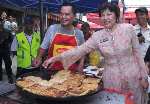 DATUK SERI DR NG YEN YEN