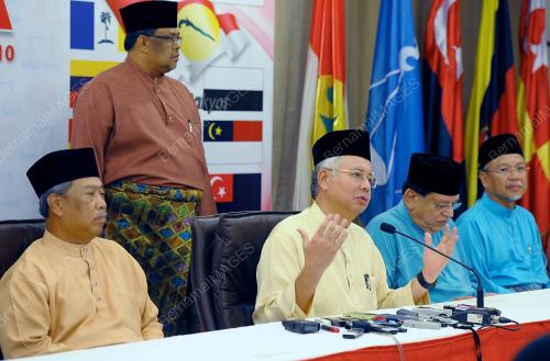 KL45_03082012_UMNO