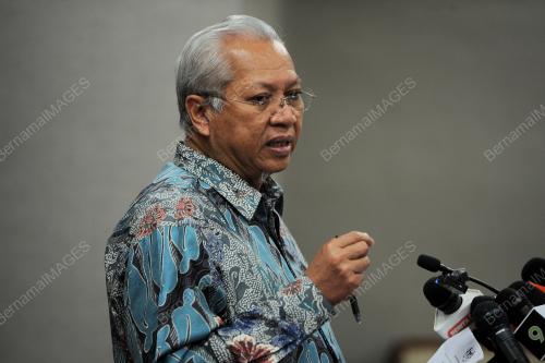 TAN SRI ANNUAR MUSA