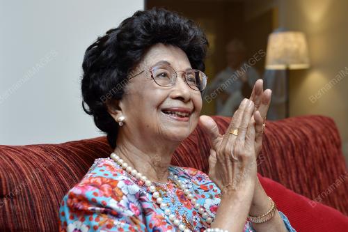 KL45_04122018_TUN_SITI_BN201812035378