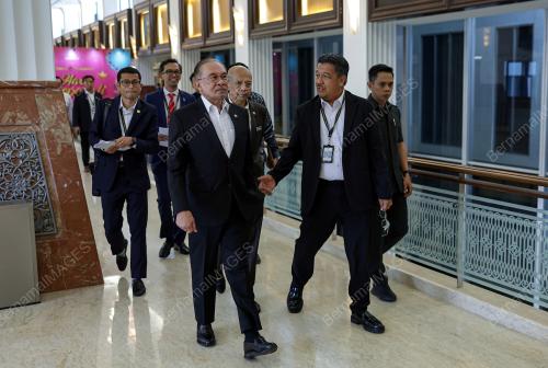 DATUK SERI ANWAR IBRAHIM
