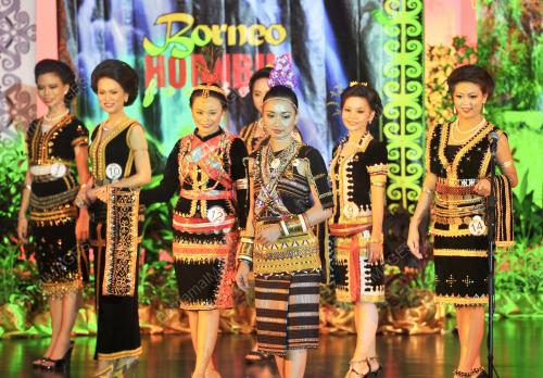 KL45_06072012_RATU_BORNEO