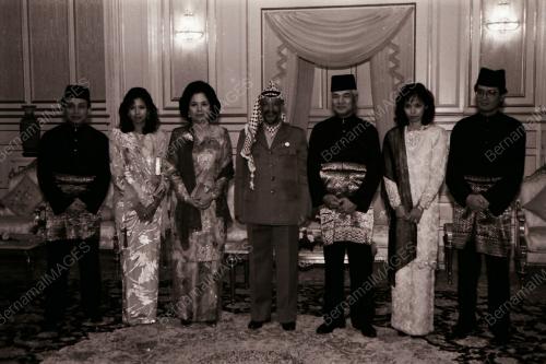 YANG DI-PERTUAN AGONG RAI YASSER ARAFAT