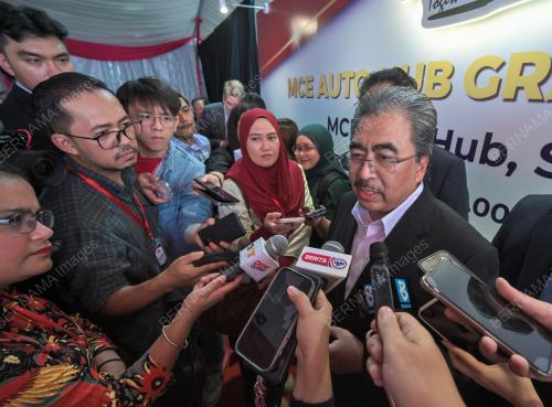 DATUK SERI JOHARI ABDUL GHANI