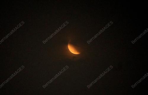 KL45_08102014_BULAN
