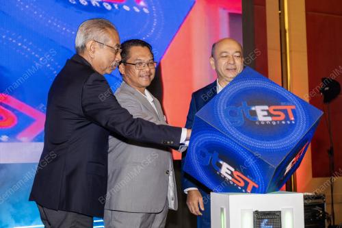 DATUK MUSTAPHA SAKMUD