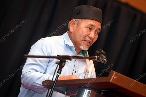 SDATUK SERI TUAN IBRAHIM TUAN MAN