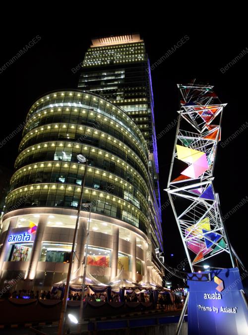 KL45_11012011_AXIATA2