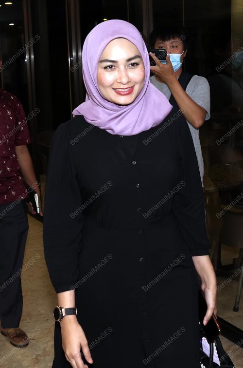 YOUNG SYEFURA OTHMAN