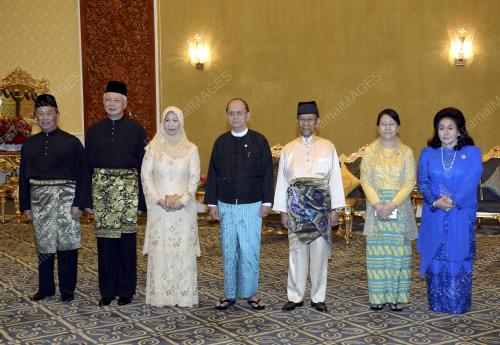 KL45_12032015_SANTAPAN_MALAM