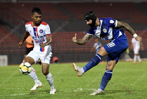 KL45_12082018_BOLA_BN201807314580