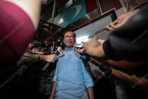 DATUK SERI ANWAR IBRAHIM