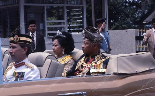 HARI KEPUTERAAN