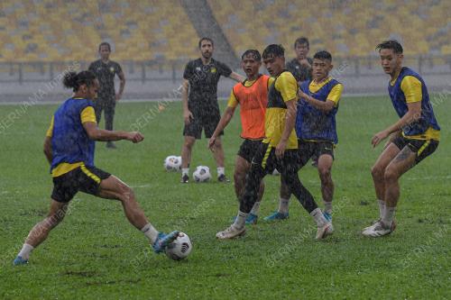 SESI LATIHAN SKUAD HARIMAU MALAYA