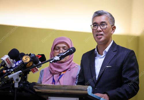 TENGKU DATUK SERI ZAFRUL ABDUL AZIZ