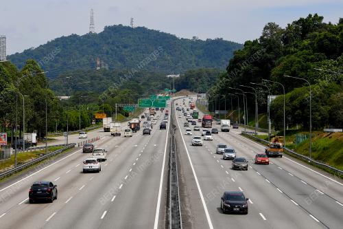 TINJAUAN ALIRAN TRAFIK