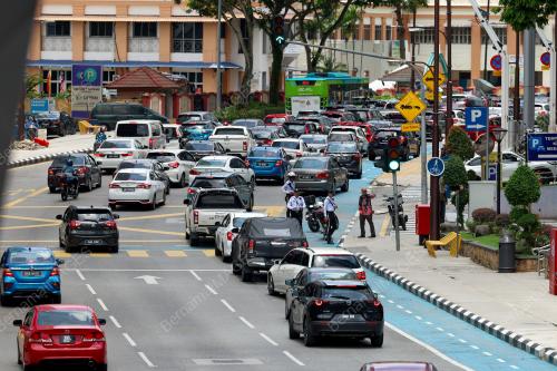 TINJAUAN JALAN RAYA