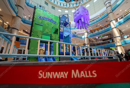 PELANCARAN MINECRAFT MALLS DISCOVERY