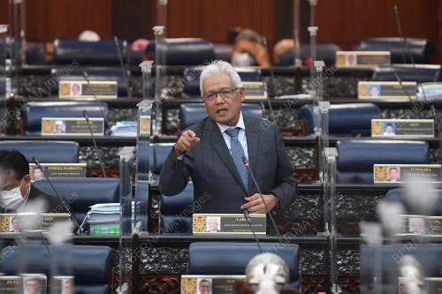 DATUK SERI HAMZAH ZAINUDIN