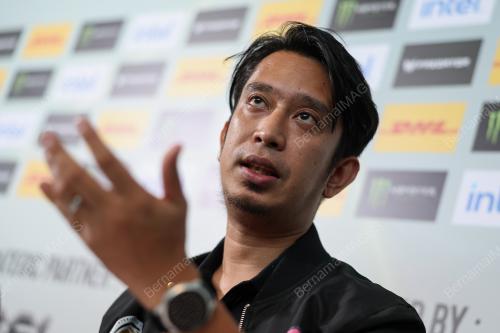 ADAM ADLI ABDUL HALIM