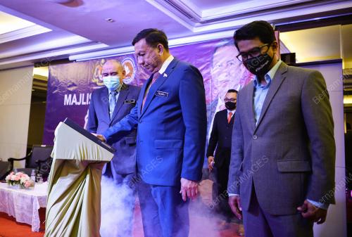 DATUK SERI ZULKIFLI ABDULLAH