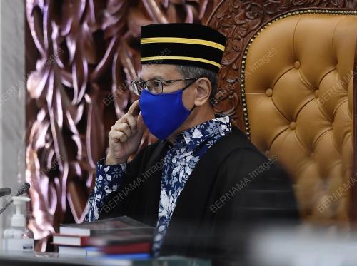 TAN SRI AZHAR AZIZAN HARUN