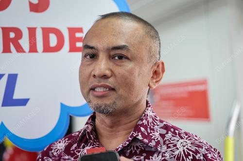 AHMAD FAIZAL