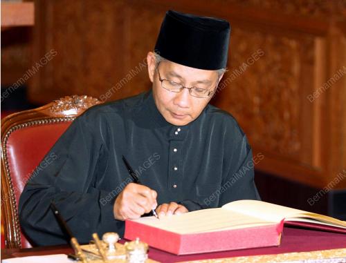 AMIRSHAM A.AZIZ
