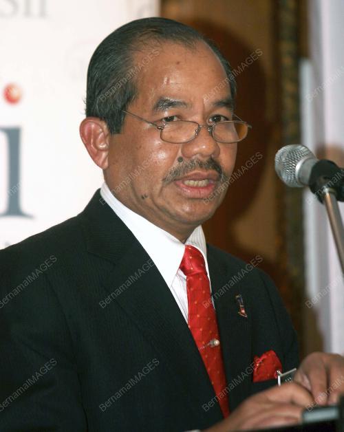 MOHD SIDEK HASSAN