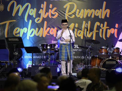FAHMI FADZIL