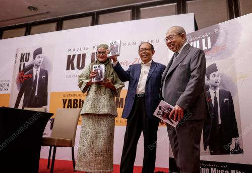 TAN SRI TENGKU RAZALEIGH HAMZAH