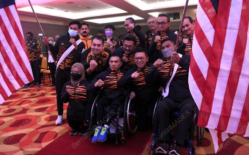DATUK SERI TI LIAN KER