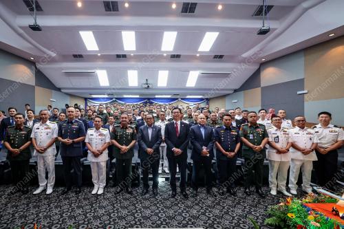 DATUK SERI MOHAMED KHALED NORDIN