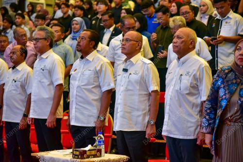 DATUK SERI WAN ROSDY WAN ISMAIL