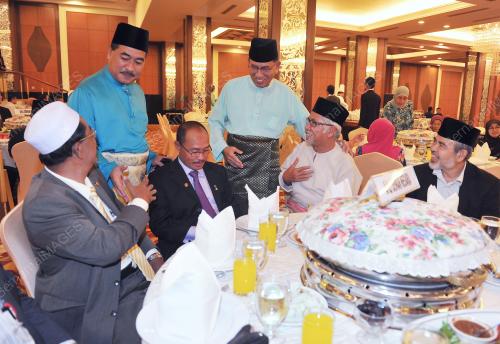 KL45_23072013_PARLIMEN