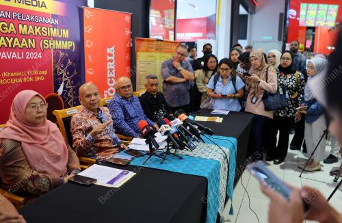 DATUK ARMIZAN MOHD ALI